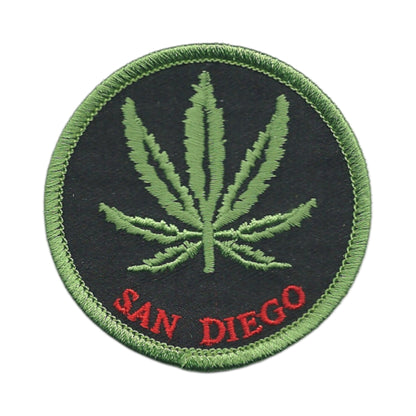 SAN DIEGO Leaf - Iron On Embroidered Souvenir Patch SAN DIEGO-420