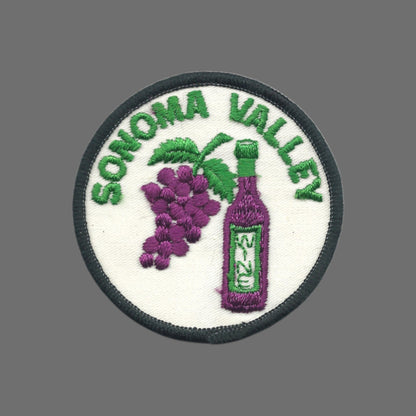 Vintage SONOMA VALLEY Wine and Grapes Souvenir Patch SEW ON 3 Inch - SONOMA-37/01