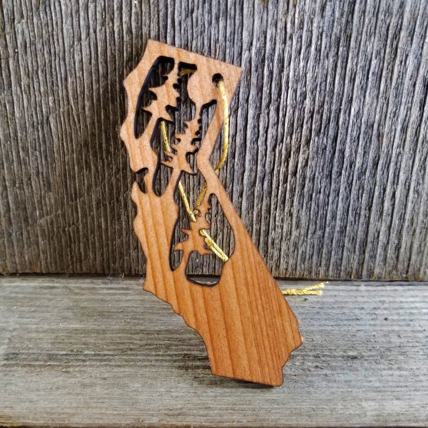 California State Wood Christmas Ornament Redwood Laser Cut Made in USA Souvenir - 1070 blank